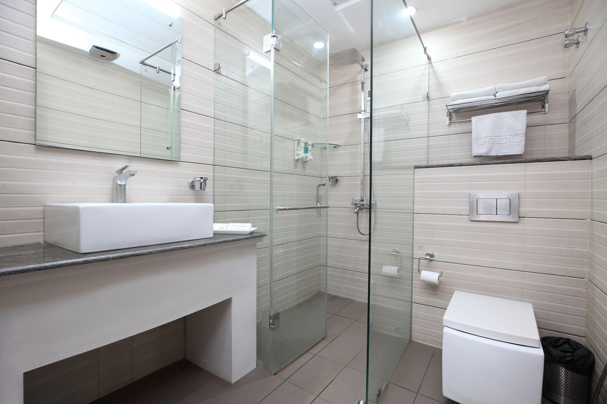 Pinnacle By Click Hotels, Lucknow Exteriör bild